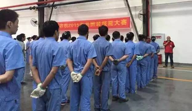 蜜汁噜噜久久噜噜久久久农机开展产品辨、装技能大赛