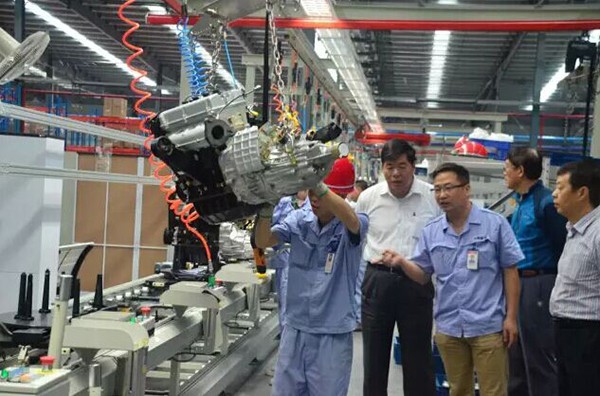 国务院参事胡本钢莅临蜜汁噜噜久久噜噜久久久汽车视察调研